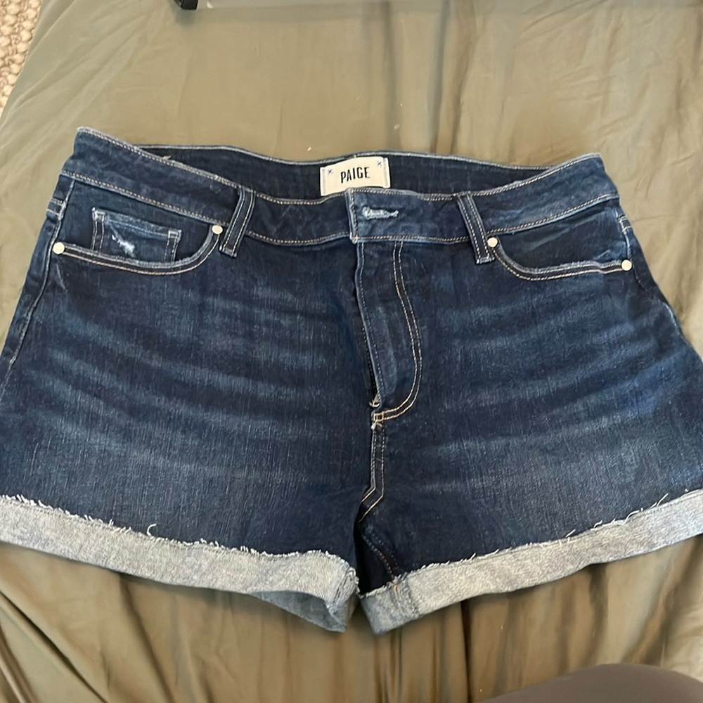 Paige denim jimmy jimmy short size 31